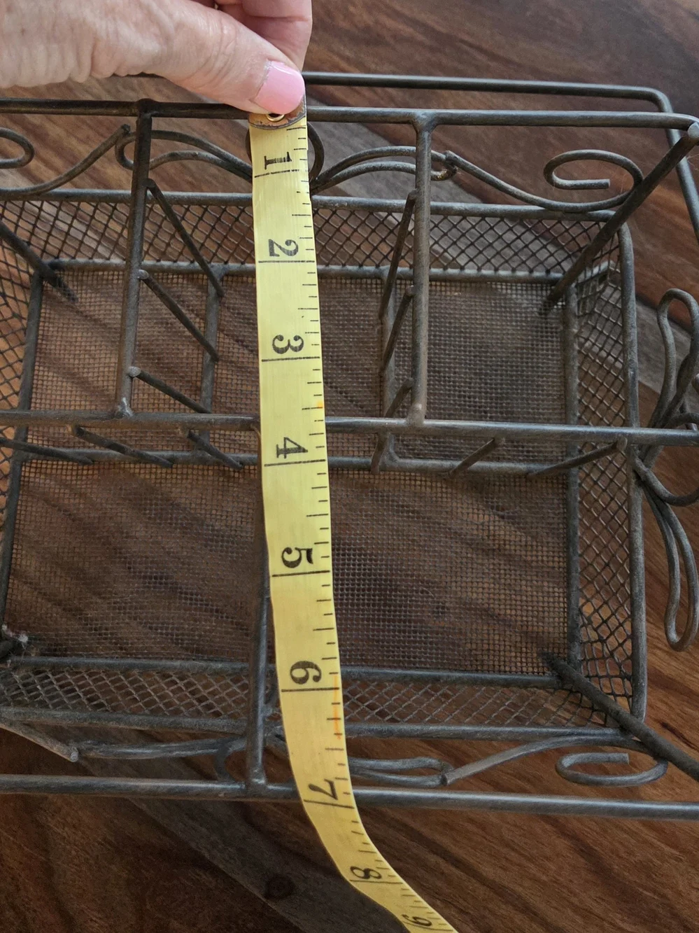 Pretty Picnic Decorative Metal Wire Serving Utensil Basket in Brown